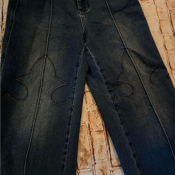 Judy Blue Dark Wash Denim with Brown Patch - Picture 7 of 12